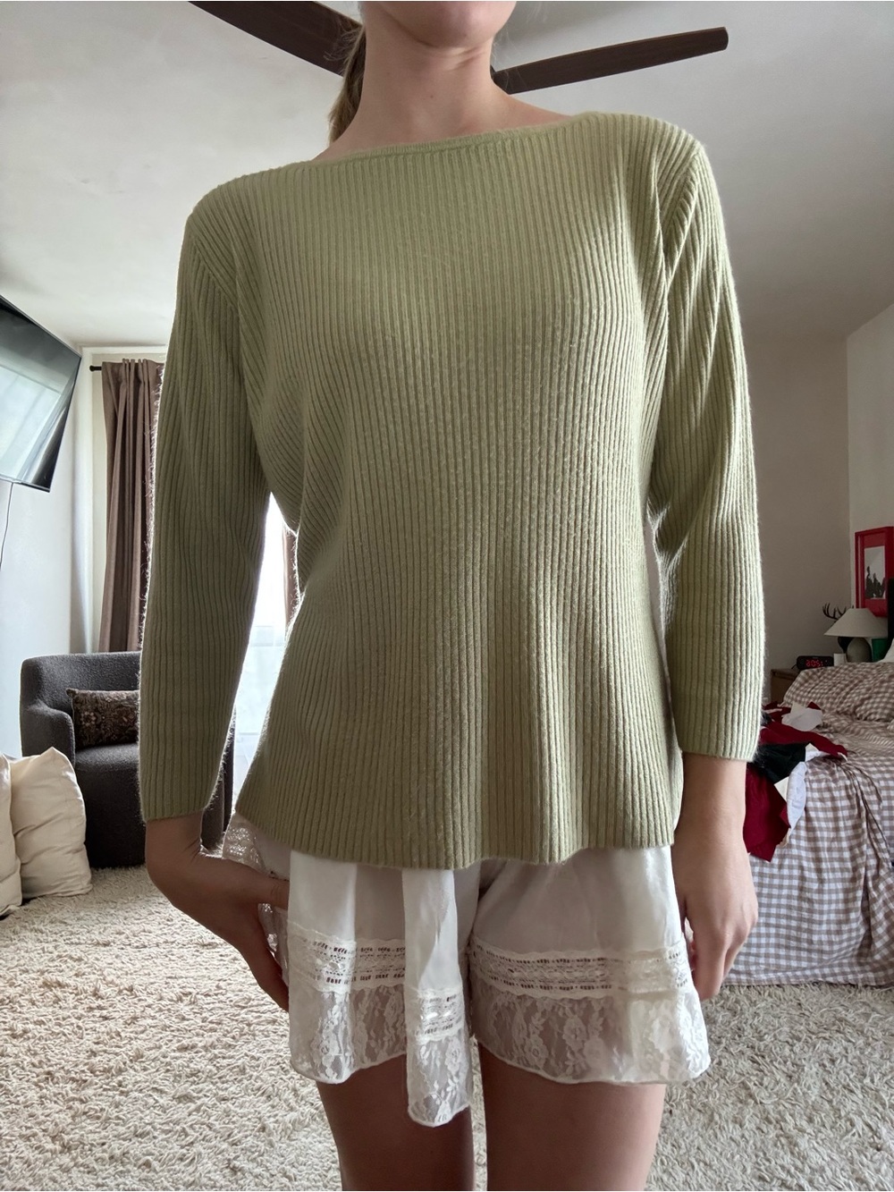 Light green knit sweater 3/4 sleeve womens size large